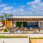 Aloft Hotel 4*