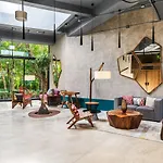 Aloft Hotel 4*