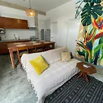 Katalox Jungle Lofts By Simply Comfort Centre Rooftop Patio & Pool Apartamento *