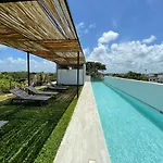 Katalox Jungle Lofts By Simply Comfort Centre Rooftop Patio & Pool