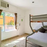 Hostel Weary Traveler *