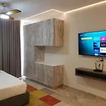 Luxury Studio, Aldea Zama, Elle