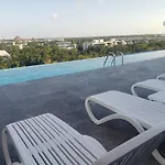 Aparthotel Luxury Studio, Aldea Zama, Elle *