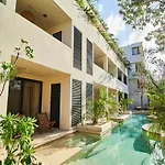 Apartamento Fancy Tropical Cozy Private Balcony With Plunge Pool Premium Location In *