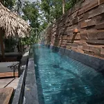 Totally Private Pool And Terrace @ La Veleta D5