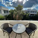 Apartamento Amazing Luxury Penthouse With Sunset,sunrise View, Private Jacuzzi And Rooftop Pool