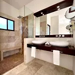 Apartamento Amazing Luxury Penthouse With Sunset,sunrise View, Private Jacuzzi And Rooftop Pool *