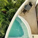 Amazing Luxury Penthouse With Sunset,sunrise View, Private Jacuzzi And Rooftop Pool Apartamento *