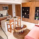 Xalet Ph 1 Bedroom With Amazing Private Pool