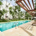 Premium With 2 Pools, Gym, Yoga Deck, Bbq Grill & Security *