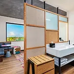 Hotel Aloft
