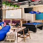 Aloft 4*