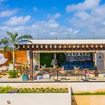 Aloft Hotel 4*