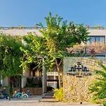 Lovely 2-Bed Apartment In Tulum With Private Pool