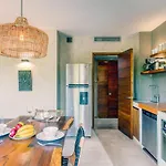 Apartment Chic In The Heart Of By Stella *