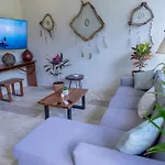 Apartamento Exquisite Jungle W/private Pool!