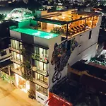 Nectar Hotel