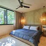 Nuuch Classy Ph W/ Private Pool/rooftop, Aldea Zama Apartamento *
