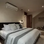Apartahotel Kaana - Aldea Zama Tulum