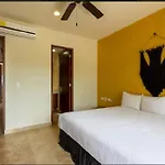 Chic Rooftop Ph, Private Pool, 1mi From The Apartamento Tulum
