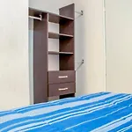 Cozy Oasis: 2-bedroom W/ Pool