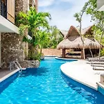 Chic Rooftop Ph, Private Pool, 1mi From The * Tulum