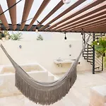 Chic Rooftop Ph, Private Pool, 1mi From The *