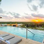 Aloft 4*