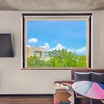 Hotel Aloft 4*