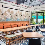 Aloft 4*