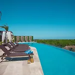 Menesse Apartment