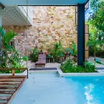 Marquez Ii Manor By Sandy Powerful