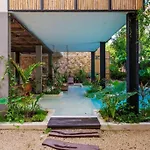 Marquez Ii Manor By Sandy Powerful Apartamento
