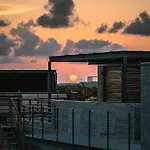 Luxury 2br Penthouse Private Pool Cenote Pensión 4*