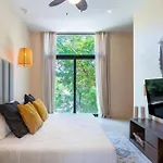 Marquez Ii Manor By Sandy Powerful *