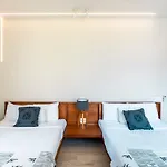 Casa Libre - Contemporary Designer 3br Condo by StayPodio 304