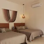 Luxury Penthouse W/Private Pool Condo Amartulum