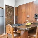 Retiro Maya Suites Hotel