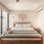 Villaggio Apartment With Rooftop Terrace And Hot Tub