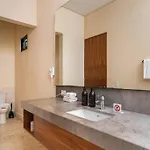 With Jacuzzi & Pool With Great Concierge Service Villa *