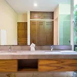 With Jacuzzi & Pool With Great Concierge Service * Tulum