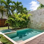 With Jacuzzi & Pool With Great Concierge Service *