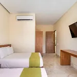 Villa With Jacuzzi & Pool With Great Concierge Service *
