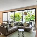 Villa With Jacuzzi & Pool With Great Concierge Service