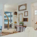 Margherita Hotel