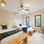 Hotel Koos