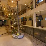 Koos Tulum