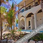 Ranitas Eco Boutique Hotel 3*