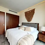 Mistiq Pent House 3 Recamaras, 3 Baños, Sala, Comedor, Terraza Y Jacuzzi Apartamento