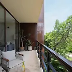 Ph With Rooftop 2Br